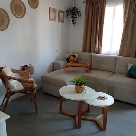 Brisas Vip One Valencina De La Concepcion Апартаменты