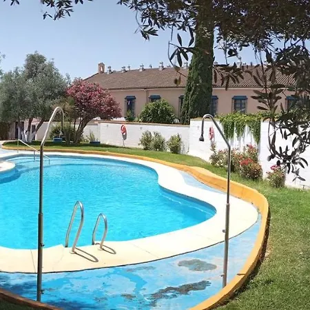 Brisas Vip One Valencina De La Concepcion Апартаменты *